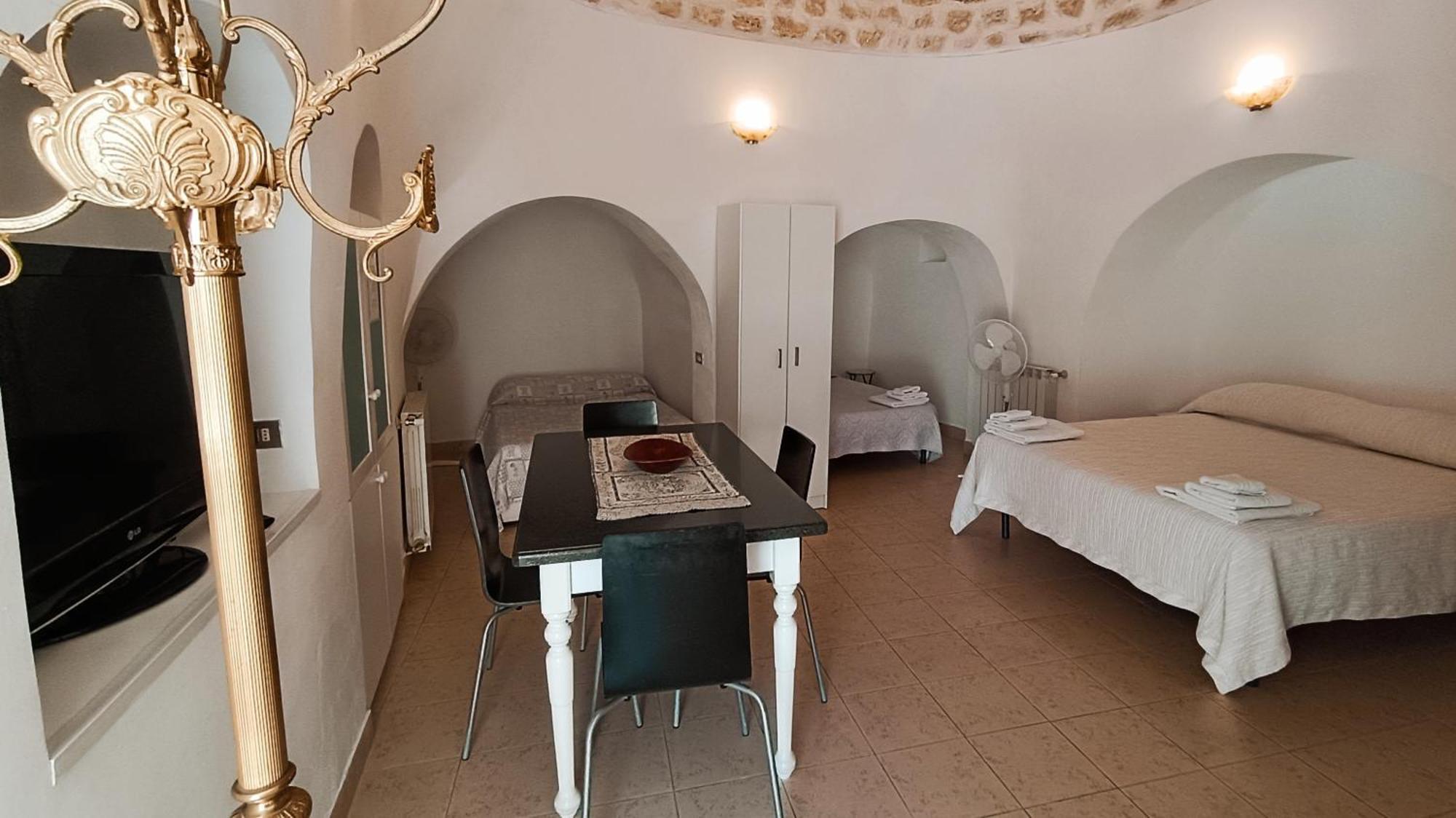 Trullo Alberobello Vacanze Desa 1 Exterior photo